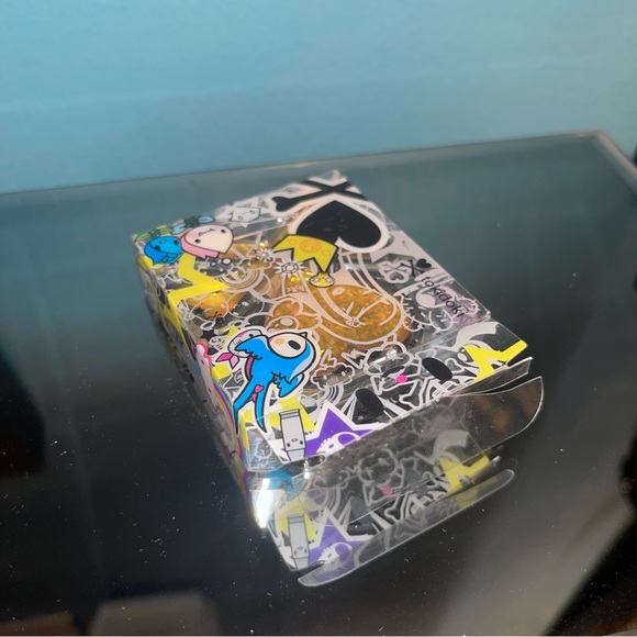 TOKIDOKI x Sephora Cromatico eyeshadow Savana - Yellow Gold Eyeshadow Glitter - Picture 5 of 5